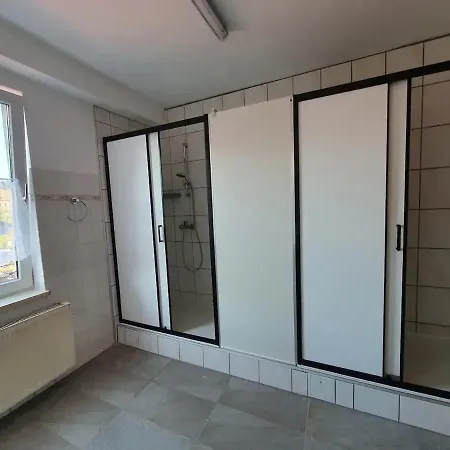 Schoene Wohnung In Эйзенах Экстерьер фото